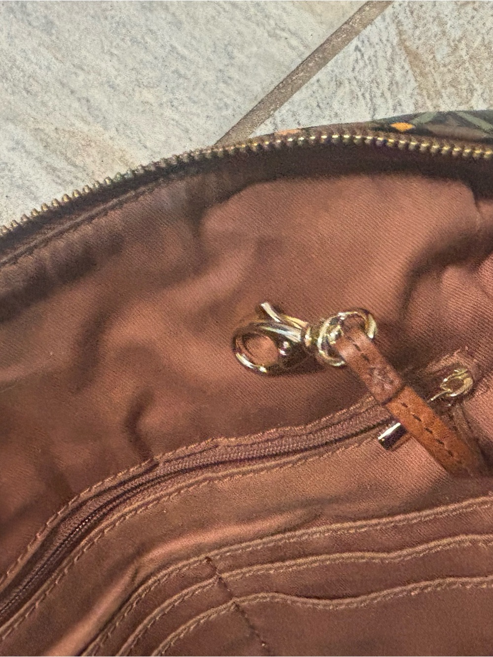 Fossil Green Geometric Dome Satchel with Brown Leather Trim - Picture 7 of 9
